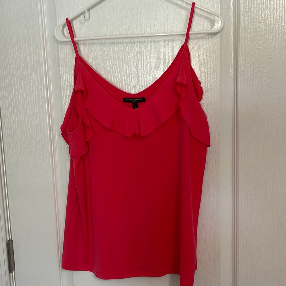 Banana Republic pink tank